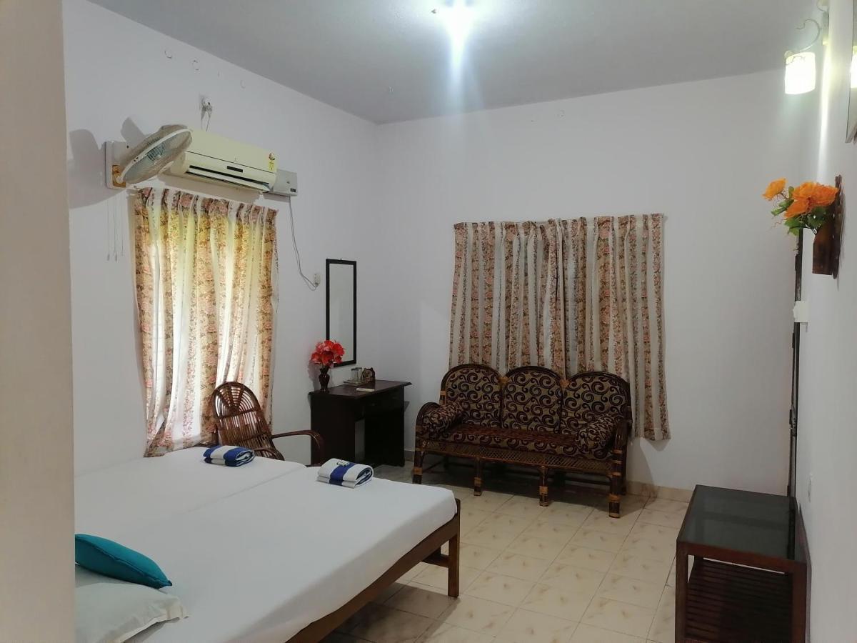 Basuri Beach Resort Varkala Exterior photo
