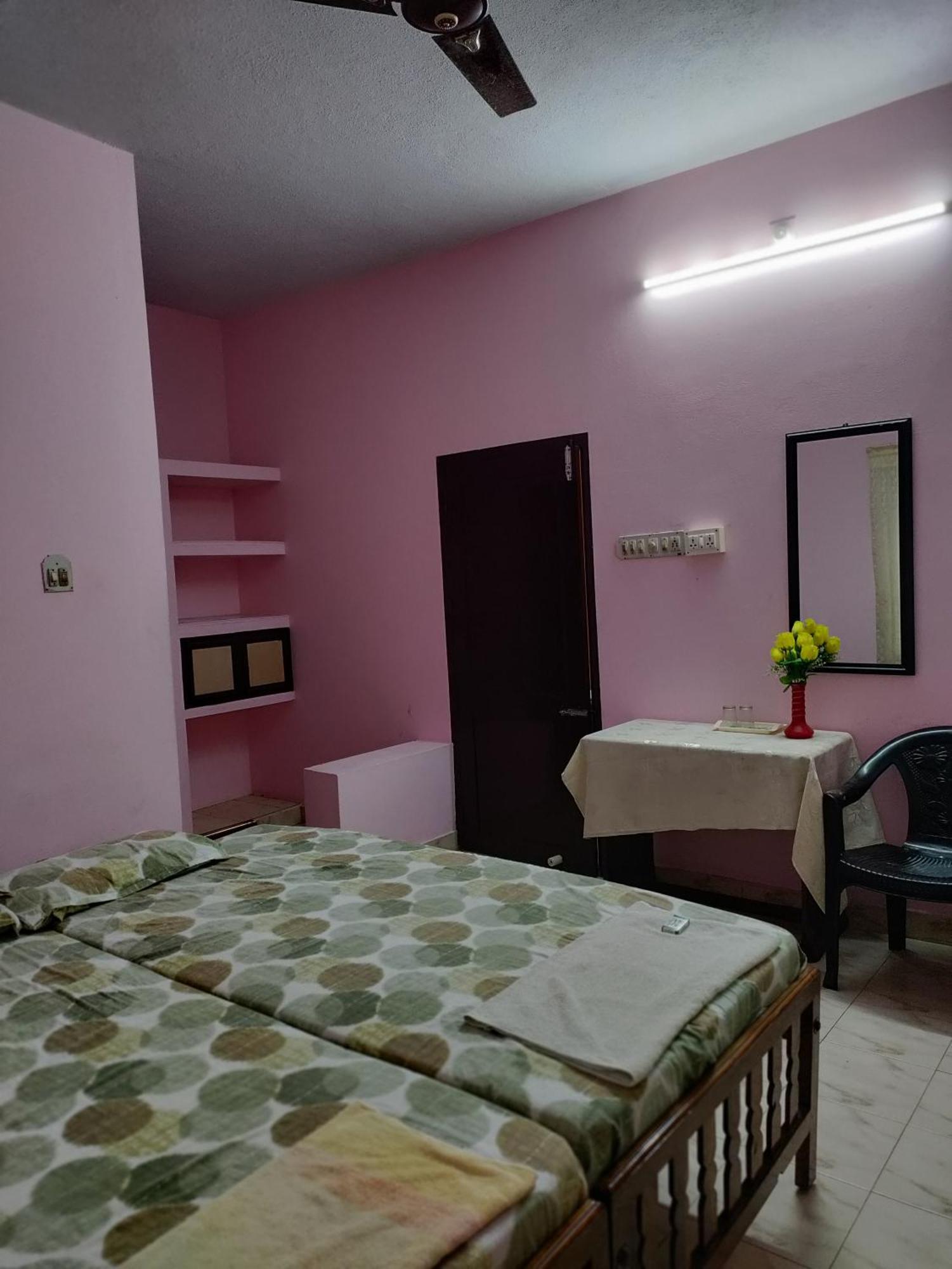 Basuri Beach Resort Varkala Exterior photo